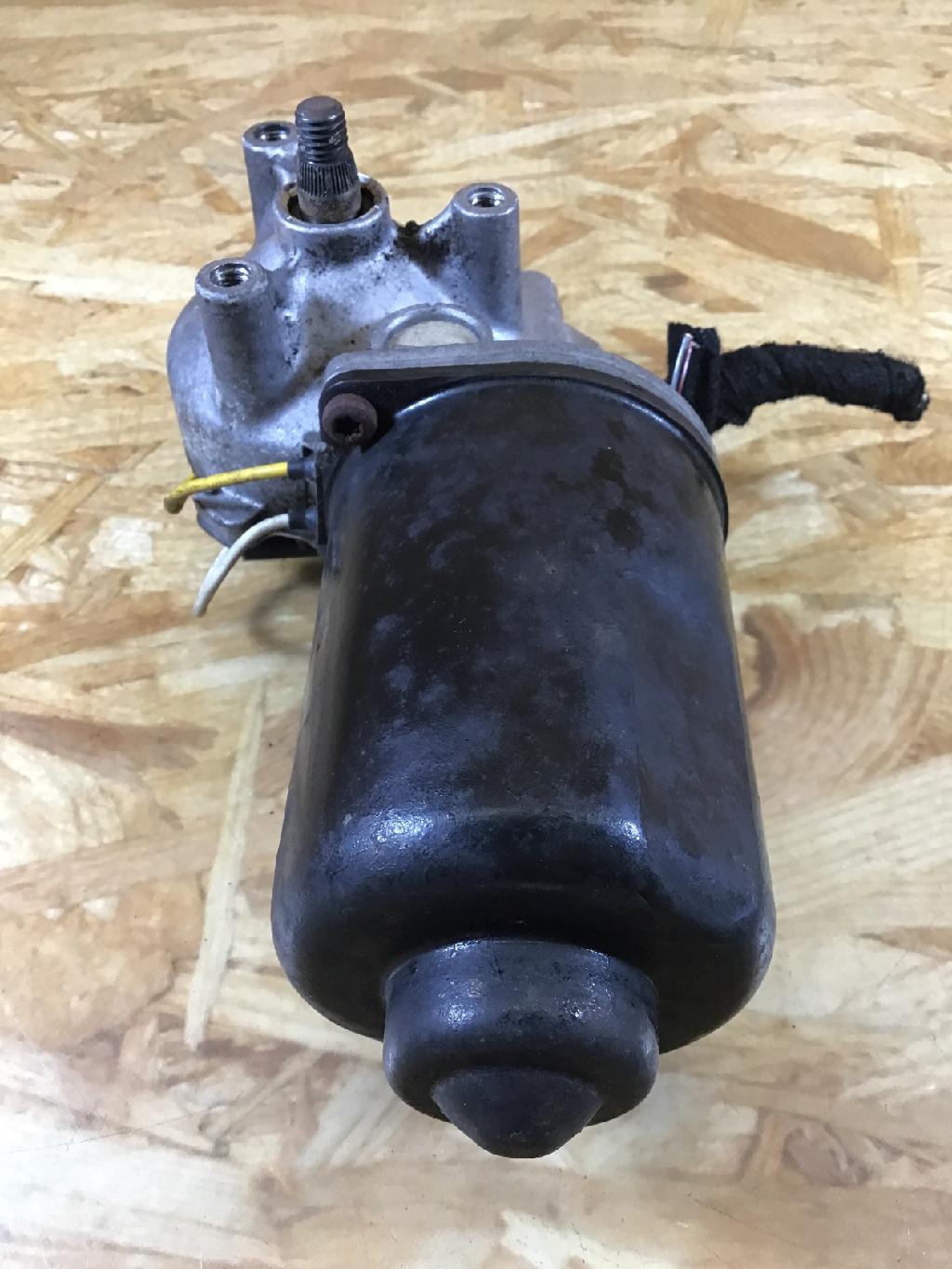 Wischermotor vorne OPEL Combo C Kasten 09225616 Bild Wischermotor vorne OPEL Combo C Kasten 09225616