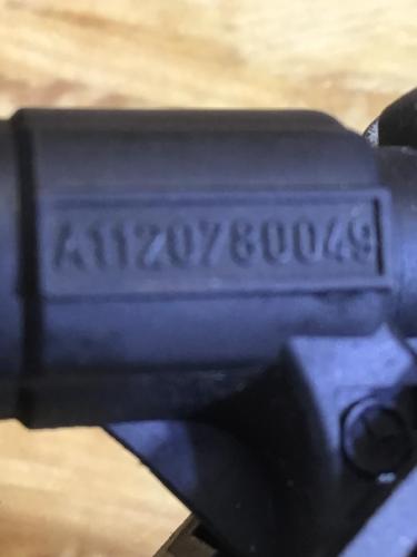 Einspritzventil MERCEDES-BENZ E-Klasse (W210) A1120780049 Bild Einspritzventil MERCEDES-BENZ E-Klasse (W210) A1120780049