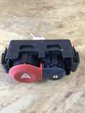 Schalter für Warnblinker RENAULT Clio III (BR0/1, CR0/1) 8200215896