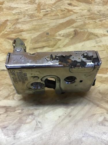 Türschloss rechts hinten AUDI 80 (8C, B4) 8A0839016A Bild Türschloss rechts hinten AUDI 80 (8C, B4) 8A0839016A