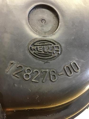 Kappe Hauptscheinwerfer AUDI 80 (8C, B4) 12827600 Bild Kappe Hauptscheinwerfer AUDI 80 (8C, B4) 12827600