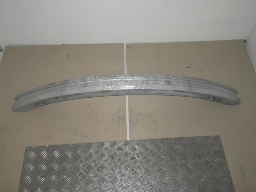 Stoßstangenträger vorne VW Passat B5 Variant (3B5) Bild Stoßstangenträger vorne VW Passat B5 Variant (3B5)