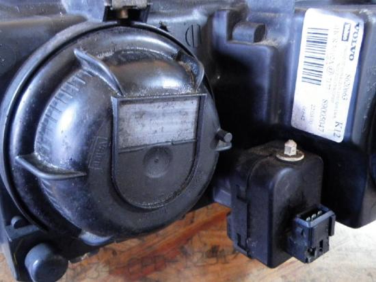 Hauptscheinwerfer rechts VOLVO S80 I (184) 8620663 Bild Hauptscheinwerfer rechts VOLVO S80 I (184) 8620663