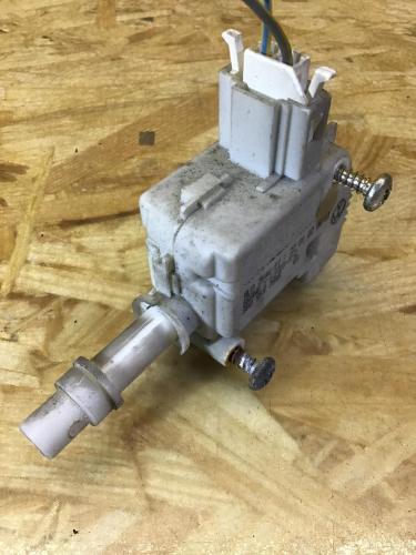 Stellelement für Zentralverriegelung SKODA Octavia I Kombi (1U) 3B0959781 Bild Stellelement für Zentralverriegelung SKODA Octavia I Kombi (1U) 3B0959781