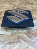 Emblem SUZUKI Ignis III (MF) 721417350