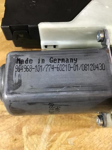 Motor Fensterheber links vorne VW Golf VI (5K) 5K0959701D Bild Motor Fensterheber links vorne VW Golf VI (5K) 5K0959701D