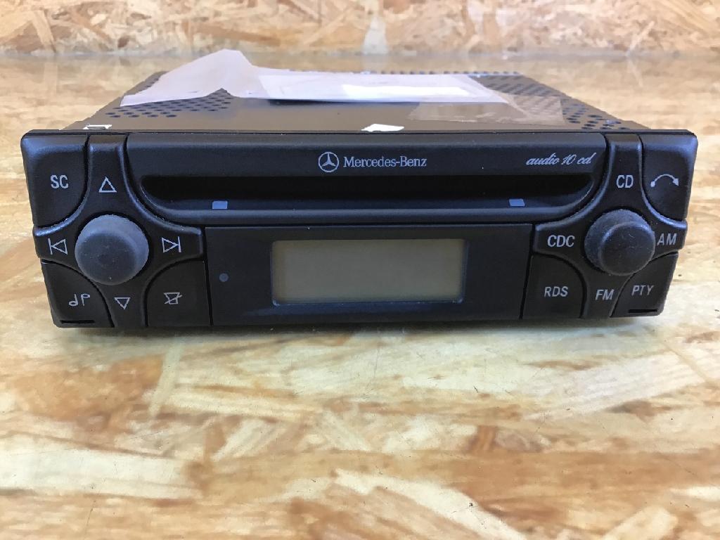 Radio MERCEDES-BENZ A-Klasse (W168) A1708200386