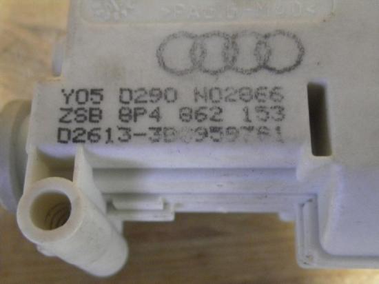 Stellelement für Zentralverriegelung AUDI A3 (8P) 8P4862153 Bild Stellelement für Zentralverriegelung AUDI A3 (8P) 8P4862153