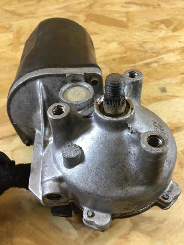 Wischermotor vorne OPEL Combo C Kasten 09225616 Bild Wischermotor vorne OPEL Combo C Kasten 09225616