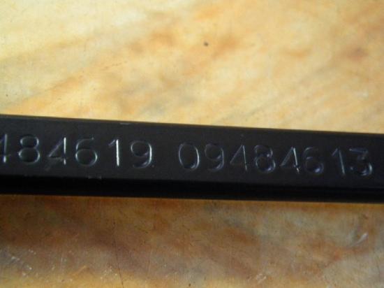 Wischerarm rechts vorne VOLVO S80 I (184) 9484619 Bild Wischerarm rechts vorne VOLVO S80 I (184) 9484619