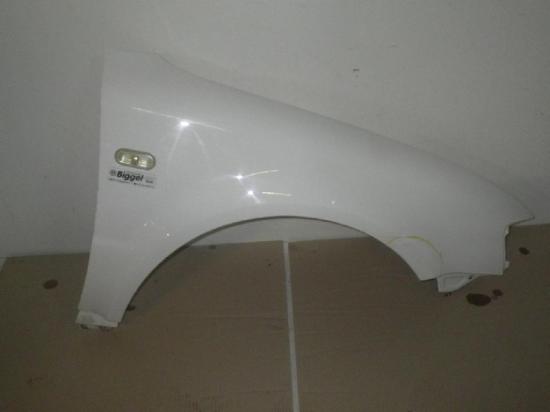 Kotflügel rechts vorne VW Passat B5 Variant (3B5) Bild Kotflügel rechts vorne VW Passat B5 Variant (3B5)