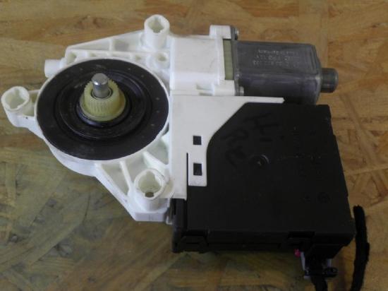 Motor Fensterheber rechts hinten AUDI A3 (8P) 8P4959802 Bild Motor Fensterheber rechts hinten AUDI A3 (8P) 8P4959802