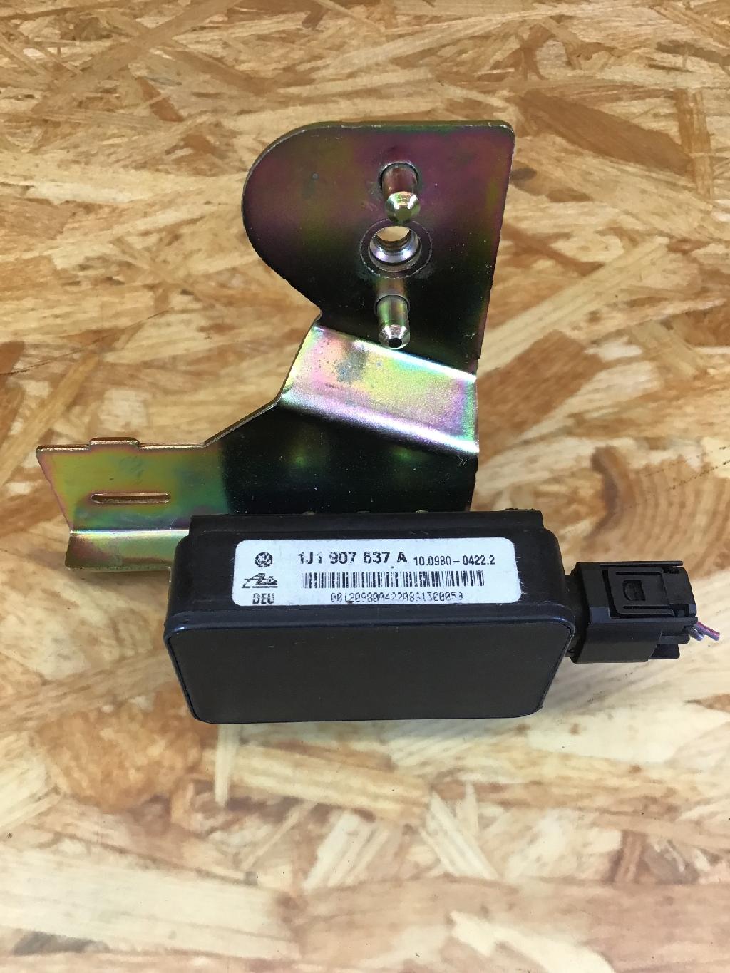 Steuergerät ESP VW Golf IV (1J) 1J0907657A