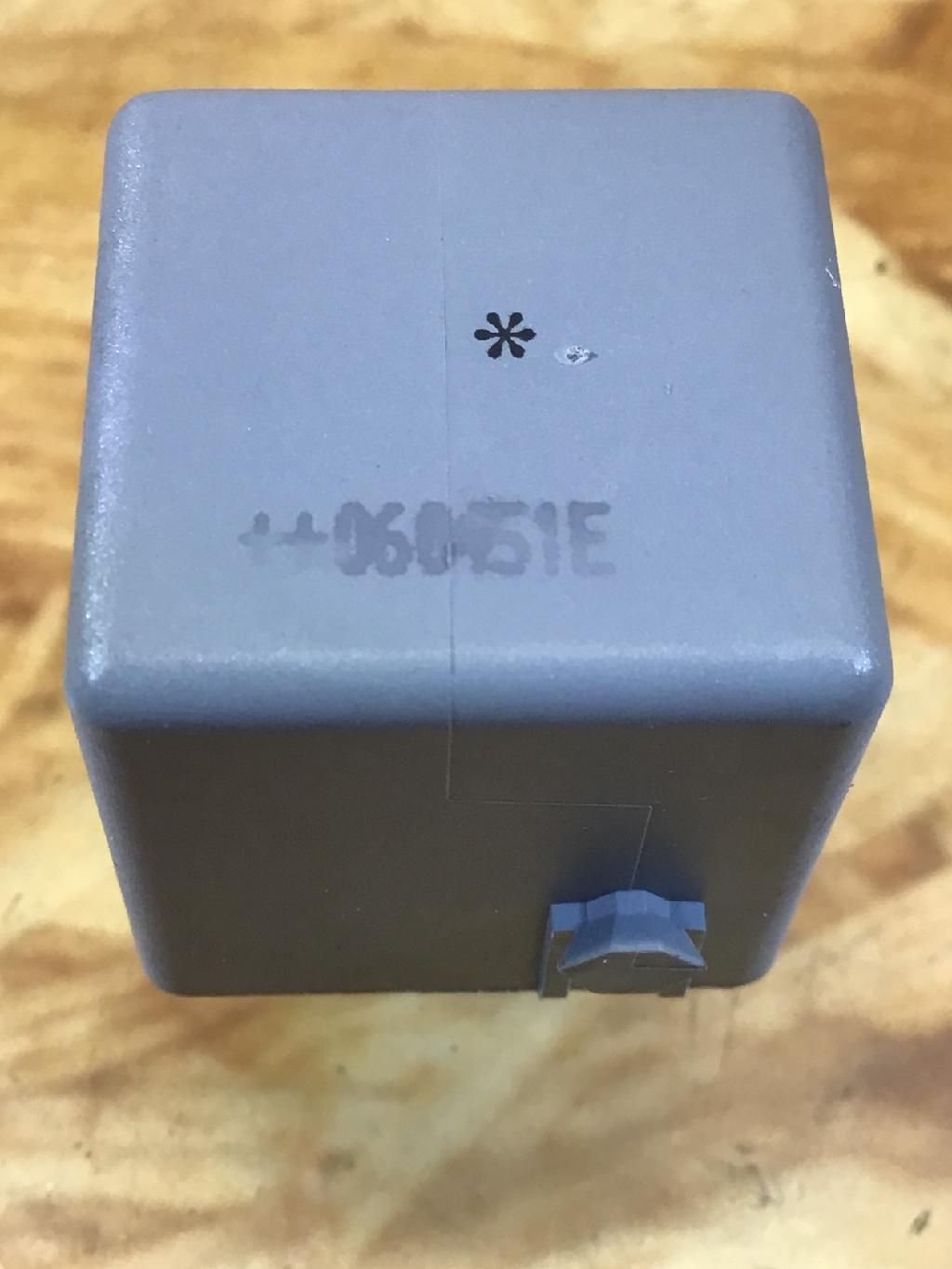 Relais MERCEDES-BENZ R-Klasse (W251) A0025422619