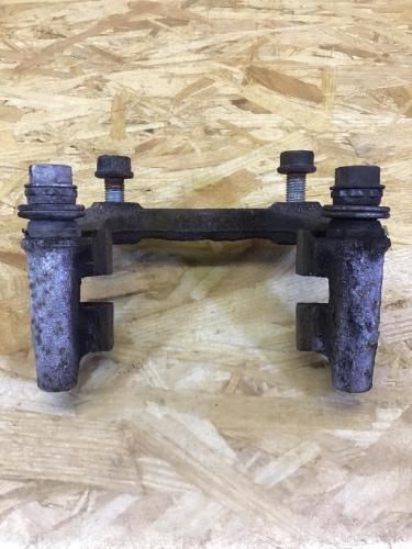 Bremssattelträger links hinten SKODA Octavia I Kombi (1U) 6Q0615425D Bild Bremssattelträger links hinten SKODA Octavia I Kombi (1U) 6Q0615425D