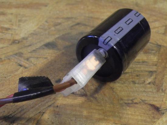 Kondensator für Zündanlage AUDI A6 Avant (4F, C6) 4F0903291 Bild Kondensator für Zündanlage AUDI A6 Avant (4F, C6) 4F0903291