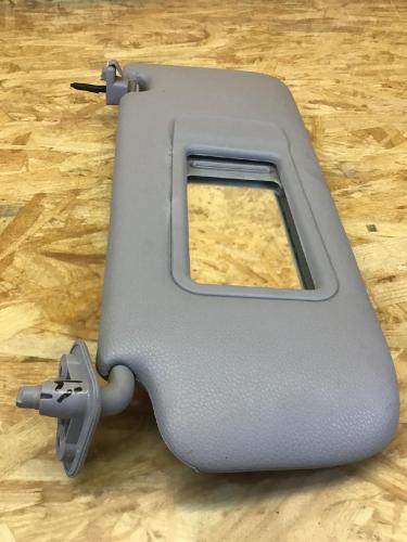 Sonnenblende links BMW 3er (E90) Bild Sonnenblende links BMW 3er (E90)