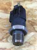 Sensor für Kraftstoffdruck MERCEDES-BENZ Sprinter 3t Pritsche (903) A0051