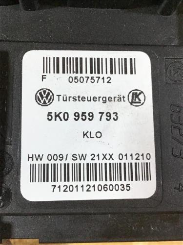 Motor Fensterheber links vorne VW Golf VI (5K) 5K0959701D Bild Motor Fensterheber links vorne VW Golf VI (5K) 5K0959701D