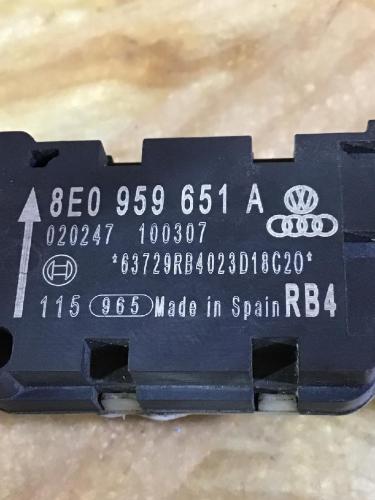 Sensor für Airbag AUDI A3 Sportback (8P) 8E0959651A Bild Sensor für Airbag AUDI A3 Sportback (8P) 8E0959651A