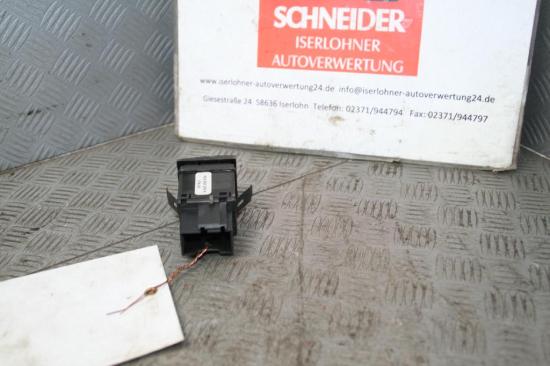 Schalter für Warnblinker VW Polo IV (9N) 6Q0953235A Bild Schalter für Warnblinker VW Polo IV (9N) 6Q0953235A