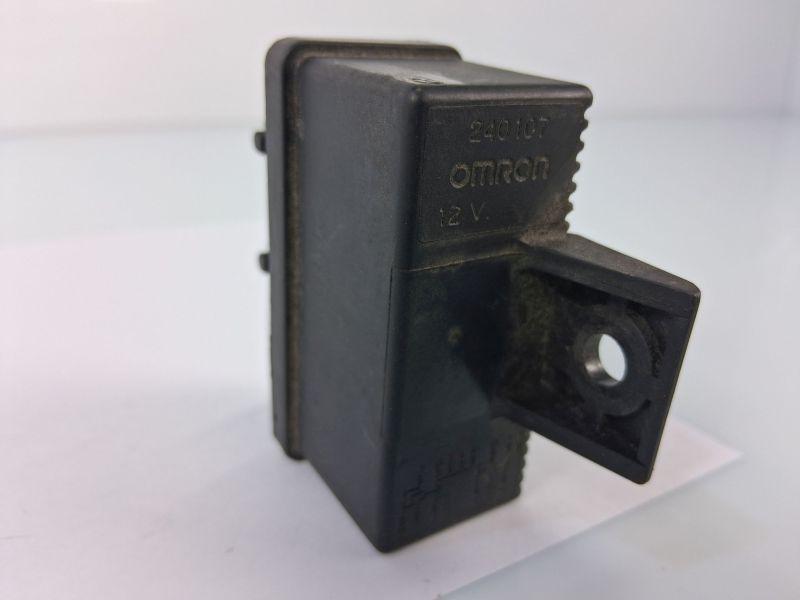 Relais Kraftstoffpumpe PEUGEOT PARTNER II KASTEN 1.6 HDI 66 KW 90 PS 66 KW 240107