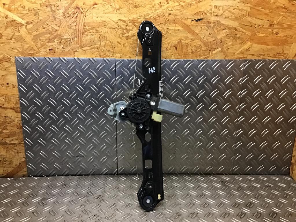 Fensterheber rechts hinten MERCEDES-BENZ C-Klasse (W203) 104047XXX Bild Fensterheber rechts hinten MERCEDES-BENZ C-Klasse (W203) 104047XXX