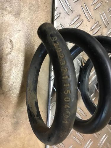 Feder rechts vorne MERCEDES-BENZ C-Klasse (W202) 2023211504 Bild Feder rechts vorne MERCEDES-BENZ C-Klasse (W202) 2023211504