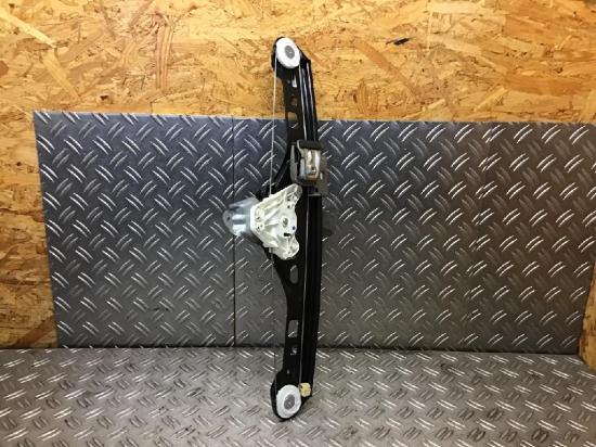 Fensterheber links hinten MERCEDES-BENZ C-Klasse (W203) 0130822008 Bild Fensterheber links hinten MERCEDES-BENZ C-Klasse (W203) 0130822008