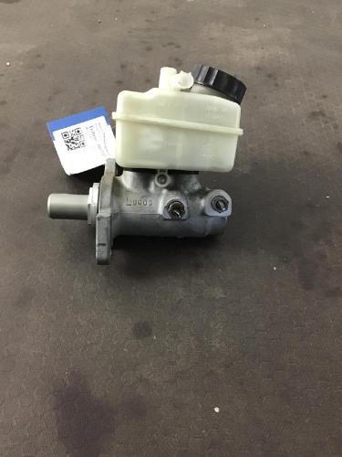 Hauptbremszylinder MERCEDES-BENZ A-Klasse (W168) A0064300001 Bild Hauptbremszylinder MERCEDES-BENZ A-Klasse (W168) A0064300001