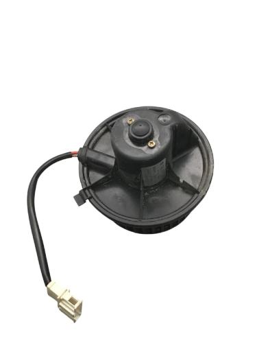 Gebläsemotor VW Transporter T4 California 701819021B Bild Gebläsemotor VW Transporter T4 California 701819021B