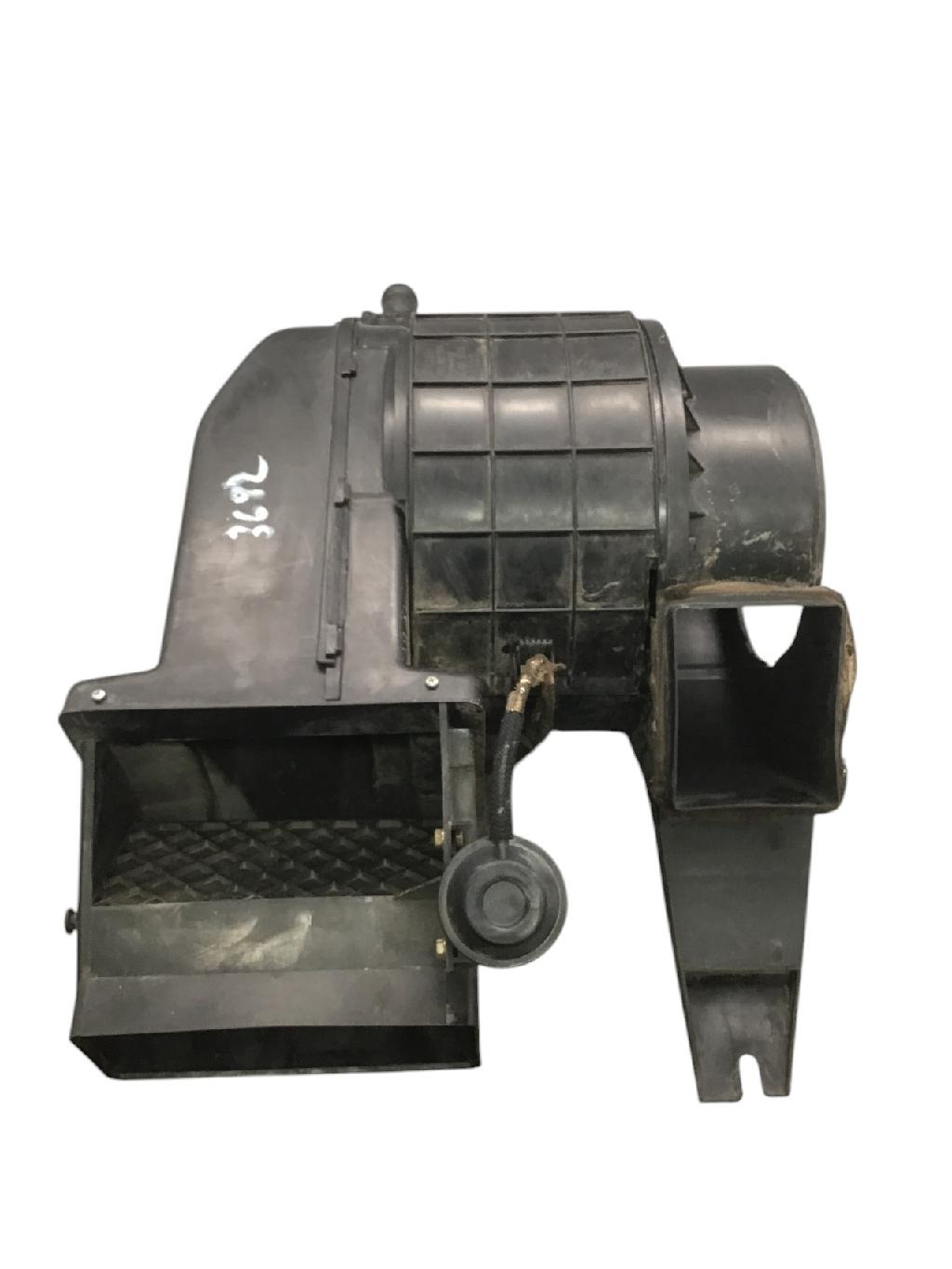 Gebläsekasten 703819996 Transporter T4 California Bild Gebläsekasten 703819996 Transporter T4 California