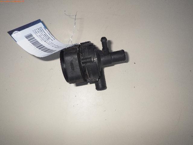 Zusatzwasserpumpe MERCEDES-BENZ E-Klasse (W212) A2215000486 Bild Zusatzwasserpumpe MERCEDES-BENZ E-Klasse (W212) A2215000486