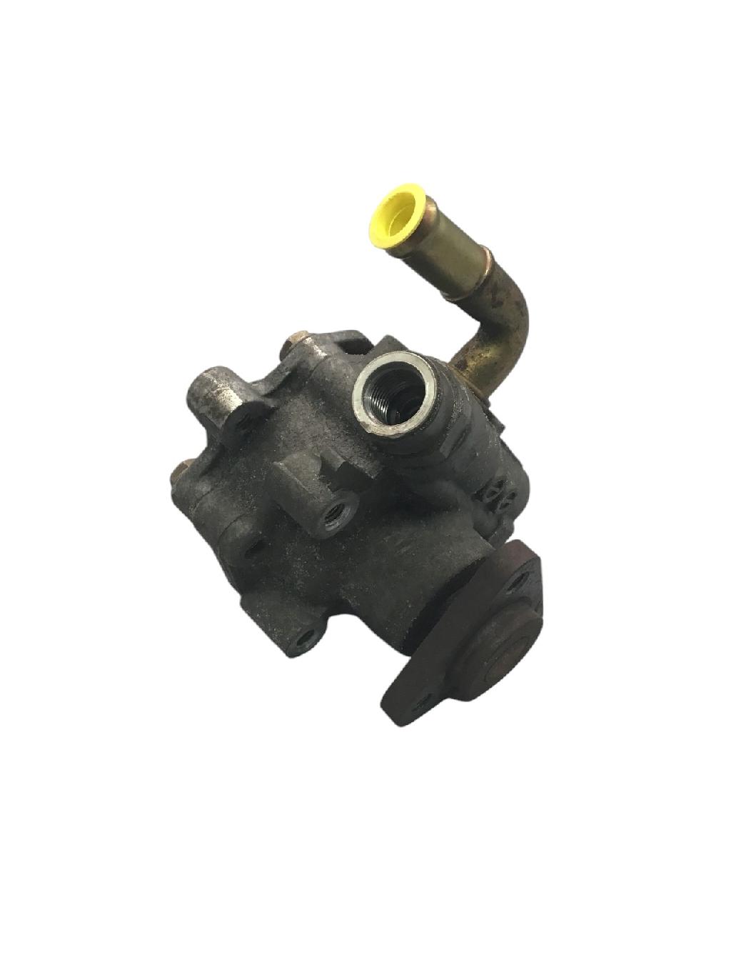 Servopumpe VW Passat B5 (3B2) 8D0 145 156 F Bild Servopumpe VW Passat B5 (3B2) 8D0 145 156 F