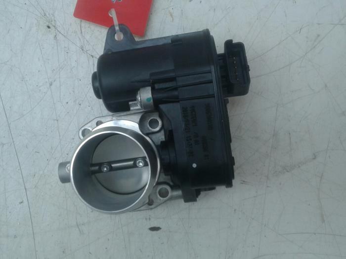 Drosselklappenstutzen Vauxhall Crossland X P17 3639869 Bild Drosselklappenstutzen Vauxhall Crossland X P17 3639869