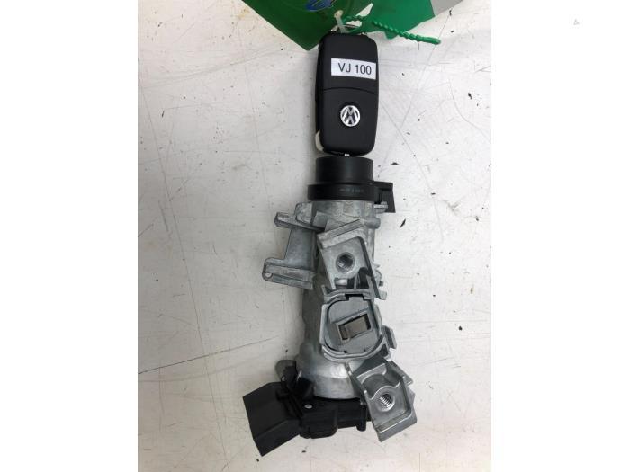 Sonstiges Teil VW Up AA 1K0905851