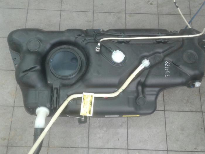 Tank Vauxhall Crossland X P17 39176038 Bild Tank Vauxhall Crossland X P17 39176038