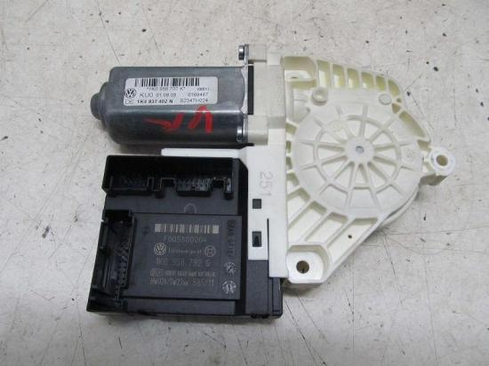 Motor Fensterheber rechts vorn VW GOLF V (1K1) 2.0 TDI 16V 103 KW 1K0959792G 1K4837402N Bild Motor Fensterheber rechts vorn VW GOLF V (1K1) 2.0 TDI 16V 103 KW 1K0959792G 1K4837402N