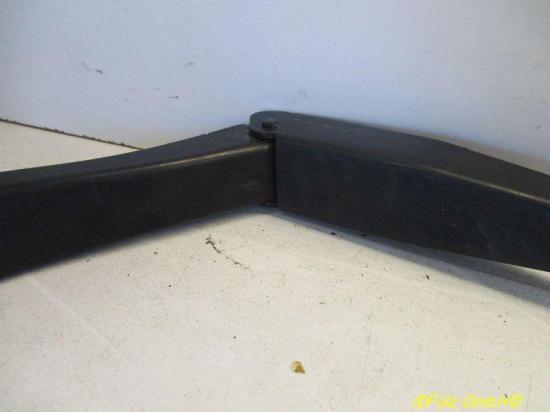 Wischerarm vorne rechts OPEL ASTRA H CARAVAN 1.7 CDTI 74 KW 13111220 Bild Wischerarm vorne rechts OPEL ASTRA H CARAVAN 1.7 CDTI 74 KW 13111220