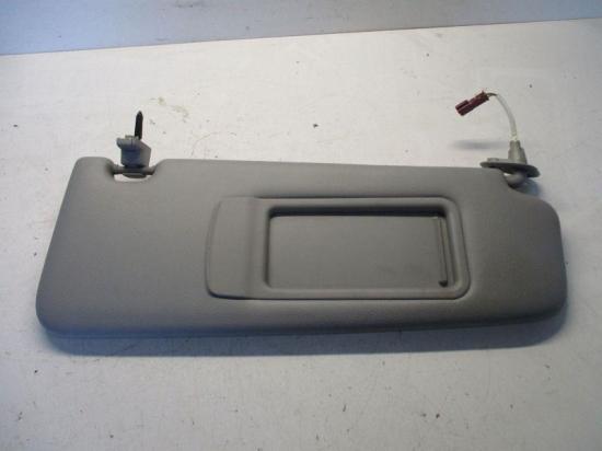 Sonnenblende rechts leichte Kratzer BMW 3 TOURING (E91) 320D 130 KW 6905983 13556004 Bild Sonnenblende rechts leichte Kratzer BMW 3 TOURING (E91) 320D 130 KW 6905983 13556004