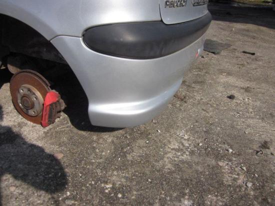 Stoßstange hinten Aluminiumgrau EZR Kratzer siehe Foto PEUGEOT 206 CC (2D) 1.6 16V 80 KW 7410L6 Bild Stoßstange hinten Aluminiumgrau EZR Kratzer siehe Foto PEUGEOT 206 CC (2D) 1.6 16V 80 KW 7410L6