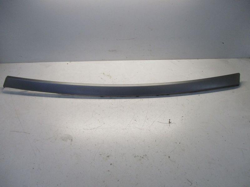 Zierleiste Tür rechts vorn Silber Kratzer siehe Bild BMW 3 TOURING (E91) 320D 130 KW 7121474 528506 Bild Zierleiste Tür rechts vorn Silber Kratzer siehe Bild BMW 3 TOURING (E91) 320D 130 KW 7121474 528506