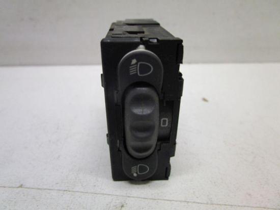 Schalter Leuchtweitenregelung RENAULT CLIO II (BB0/1/2_, CB0/1/2_) 1 43 KW 7700410134 Bild Schalter Leuchtweitenregelung RENAULT CLIO II (BB0/1/2_, CB0/1/2_) 1 43 KW 7700410134