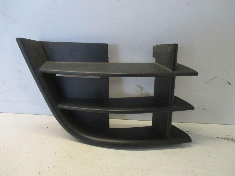 Blende Nebelscheinwerfer rechts SKODA FABIA COMBI (545) 1.2 TSI 63 KW 5J0853666A Bild Blende Nebelscheinwerfer rechts SKODA FABIA COMBI (545) 1.2 TSI 63 KW 5J0853666A