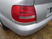 Rückfahrleuchte Rückleuchte links mit Lampenträger AUDI A4 (8D2, B5) 1.9 TDI 85 KW 8D0954095G