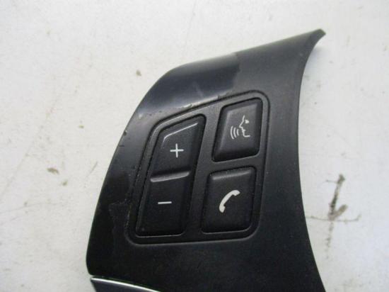 Schalter Multifunktionslenkrad Gebrauchsspuren siehe Bild BMW 3 TOURING (E91) 320D 130 KW 6769894 Bild Schalter Multifunktionslenkrad Gebrauchsspuren siehe Bild BMW 3 TOURING (E91) 320D 130 KW 6769894