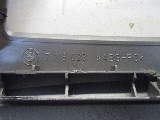 Mittelkonsole Verkleidung Ablagefach BMW 3 TOURING (E91) 320D 130 KW 7118023 7118034 Bild Mittelkonsole Verkleidung Ablagefach BMW 3 TOURING (E91) 320D 130 KW 7118023 7118034