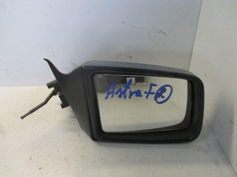 Außenspiegel mechanisch lackiert rechts grün, leichte Kratzer, Glas blättert ab OPEL ASTRA F CARAVAN (51_, 52_) 1.6I 52 KW 0117395 Bild Außenspiegel mechanisch lackiert rechts grün, leichte Kratzer, Glas blättert ab OPEL ASTRA F CARAVAN (51_, 52_) 1.6I 52 KW 0117395