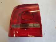 Rückfahrleuchte Rückleuchte links aussen VW TOURAN (1T3) 1.2 TSI 77 KW 1T0945095R