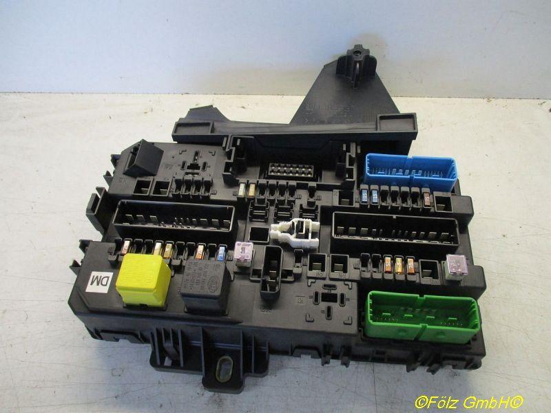 Sicherungskasten Zentralelektrik Laderaum Resetet OPEL ASTRA H CARAVAN 1.7 CDTI 74 KW 13115937 Bild Sicherungskasten Zentralelektrik Laderaum Resetet OPEL ASTRA H CARAVAN 1.7 CDTI 74 KW 13115937